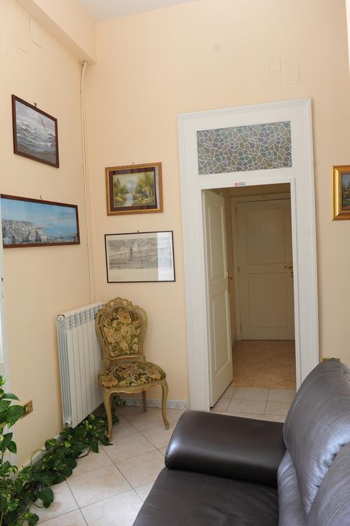 Come D'Incanto A Napoli Экстерьер фото
